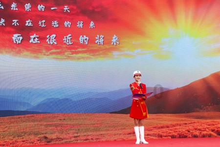 救援美丽小姑娘